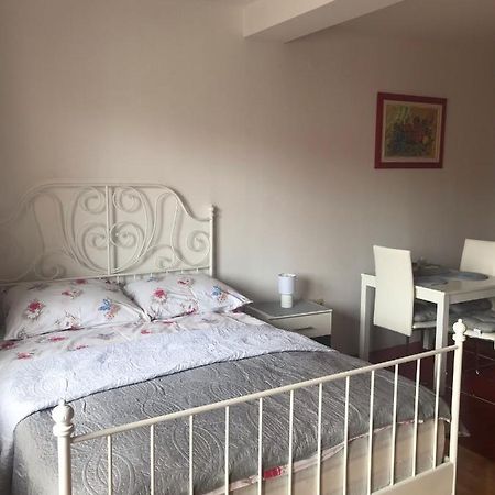 Ferienwohnung Studio Apartman Ivano Ðakovo Exterior foto